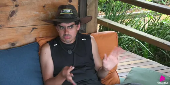 A Fazenda 17: Dudu arma plano para Mesquita enfrentar Carol; VÍDEO