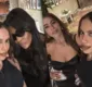 
                  Anitta reaparece após sumiço e 'novo rosto' choca web; veja fotos
