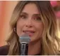 
                  Carolina Dieckmann cai no choro com apelo para Preta Gil ao vivo