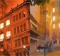
                  Casarão pega fogo e atinge três prédios no centro de Salvador