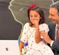 
                  César Tralli encanta com 'visita ilustre' da filha no Jornal Hoje