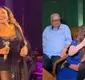 
                  Daniela Mercury canta com filha e netas em festa de luxo e se emociona