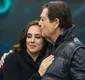 
                  Filha de Faustão mostra foto inédita do pai no altar: 'Maior presente'
