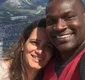 
                  Esposa de Jacaré reage à antigo romance do marido com Sheila Mello