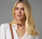 
                  Vale Tudo: Carolina Dieckmmann radicaliza visual para 2ª fase de Leila