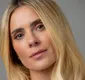 
                  Carolina Dieckmmann explica mudança na grafia do nome