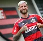 
                  Zagueiro do Flamengo reage a possível prisão e alfineta ex-esposa