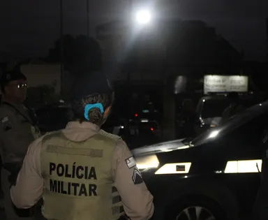 Dupla é presa suspeita de envolvimento em sequestro de adolescente