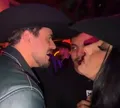 Ana Castela enche affair de flertes e provocações em momento íntimo