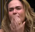 BBB 26: Ana Paula faz forte questionamento ao ver irmãs pela 1ª vez