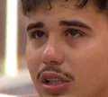 BBB 26: Pedro chora pela 3ª vez por trair mulher e é humilhado na web
