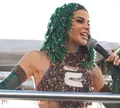 Carnaval 2026: Mari Antunes coloca o corpo para jogo com look ousado