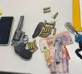 Dupla armada em moto é presa após tentativa de fuga em Salvador