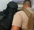 Foragido faz namorada de refém em ação policial em Salvador