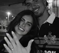 Gabriel Medina 'coça o bolso' com anéis de noivado luxuosos