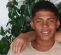 Jovem de 18 anos morre após bater carro em carreta na Bahia