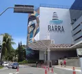 Shopping de Salvador se posiciona após foto de condenado por massacre