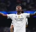 Vini Jr ganha presente do Real Madrid após término com Virginia