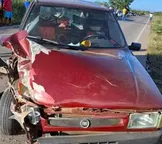 Batida entre três veículos mata duas pessoas deixa uma ferida na Bahia