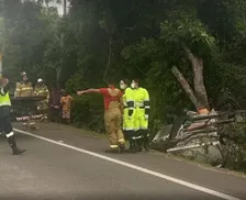 Quatro pessoas morrem após capotamento de carro na BA-099