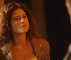 Coração Acelerado: Agrado beija outro homem e se desespera com flagra