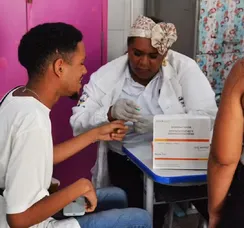 Ação oferece serviços de saúde e cidadania em Feira de Santana