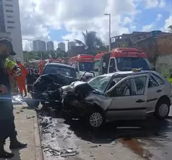 Acidente deixa idosa morta e três feridos em Salvador