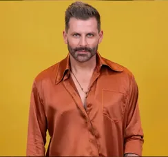 BBB 26: Henri Castelli passa por hidratação intensa e novos exames