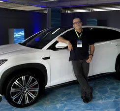 BYD Sealion 7 chega ao Brasil: SUV cupê une estilo e força elétrica