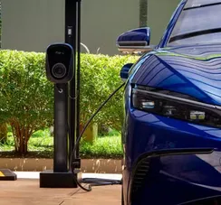 Bahia obriga condomínios a instalar carregadores para carros elétricos