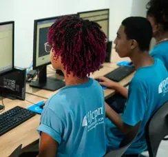Capacitação em Salvador: instituto oferece 700 vagas gratuitas