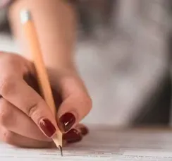 Cidade baiana inscreve para 160 vagas; salários chegam a R$ 3,4 mil