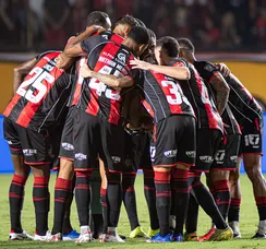 Copa do Brasil: Vitória enfrenta Athletico-PR por valor milionário