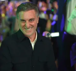 Copa do Mundo: Luciano Huck e web enlouquecem com convocação de Neymar