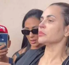 Deolane Bezerra tem carta para mãe exposta: 'Que dor'; leia