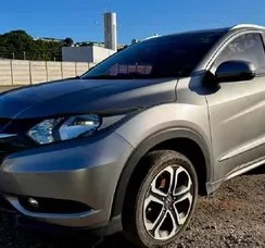 Detran leiloa mais de 2,6 mil veículos conservados e sucatas