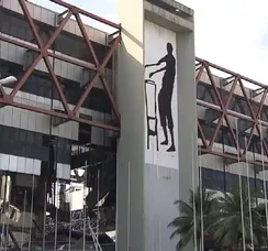 Fechado há mais de 10 anos, antigo Centro de Convenções será leiloado