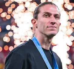 Filipe Luís cai e revela a agonia estrutural do futebol brasileiro