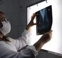 Fundação oferece consultas e exames gratuitos em ação na Bahia