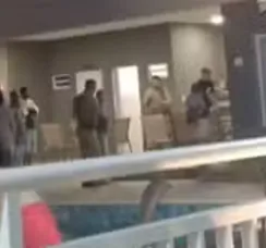 Homem é detido suspeito de mostrar pênis a crianças em condomínio