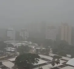 Mais de 90 cidades baianas estão com alerta de chuvas intensas