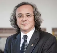 João Carlos Salles é eleito reitor da Ufba pela terceira vez