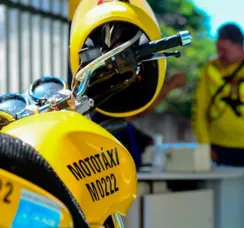 Prefeitura estabelece valores para corridas de mototáxi em Salvador