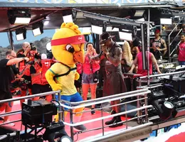 Carnaval 2026: Léo Santana se une a Canarinho pelo hexa em Salvador