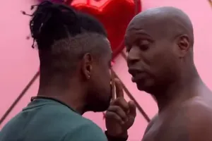BBB 26: Edílson Capetinha agride Leandro Boneco em discussão acalorada