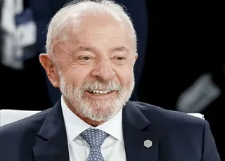 Lula participa da reabertura do Teatro Castro Alves em Salvador