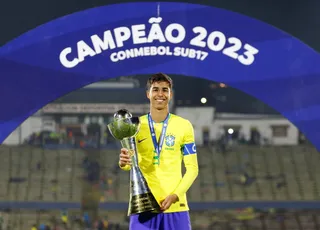 Quem é Vitor Reis, zagueiro mais caro e convocado à Seleção Brasileira