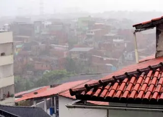 Salvador entra em estado de atenção devido a fortes chuvas