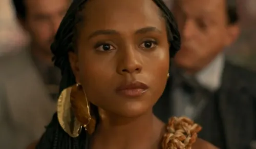 
					A Nobreza do Amor: Paxá enlouquece após reencontro chocante e morre
				
				