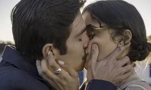 
					A Nobreza do Amor: Manoel coloca Ana Maria contra a parede com pedido
				
				